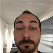 Professionista con percorso di studi in tecnica turistica e 20 anni di esperienza nel settore turismo