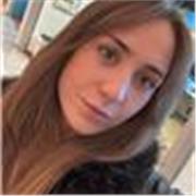 Alumna de Derecho que se ofrece a dar clases de primaria, ESO o bachillerato.