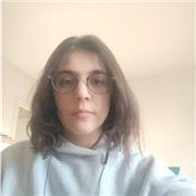 Professeur particulier donne des cours en anglais sur un niveau collège lycée