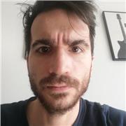 Propose des cours de français entre les niveaux A2 et B1