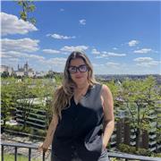 Profesora de español para ayudarte con la fluidez y la pronunciación