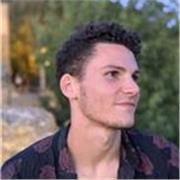 English online Tutor with three years experience, love teaching and helping students by working together.