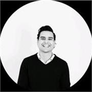 Soy un profesor Mexicano, divertido y buena onda, español es mi lengua materna, si quieres aprender a comunicar tus ideas argumentando y fundamentado tus pensamientos está es tu clase. Te invito a mi WeWork presencial, el café, chocolate caliente o cervez