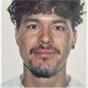 Profesor con Master en ELE, actualmente enseñando en una escuela de India y online. Metodología comunicativa y lúdica