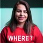 I am an experienced English tutor helping students improve fluency and conference 
