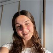 Estudiante, recién finalizado mis estudios de bachillerato de la rama de Ciencias Sociales y amor por los niños pequeños