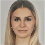 Studentka farmacji z pasją do matematyki – Skuteczna nauka w bezstresowej atmosferze