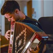 Clases de Acordeón a Botones y a Piano