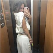 Estudiante italiana capacitada para dar clases sobre el idioma