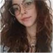 Studentessa impartisce lezioni di italiano: stranieri e/o potenziamento