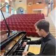 Offro lezioni di pianoforte classico online o in presenza