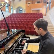 Offro lezioni di pianoforte classico online o in presenza