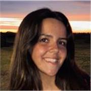 Soy estudiante de segundo del Grado en Derecho, con una gran pasión por la enseñanza y por ayudar a fomentar el amor por ella