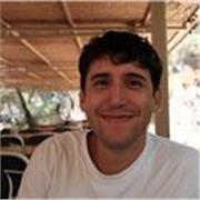 Studente di ingegneria meccanica propone lezioni di Fisica e Matematica per studenti delle superiori.