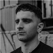 Tutor madrelingua Italiana offre lezioni private di Italiano e Inglese