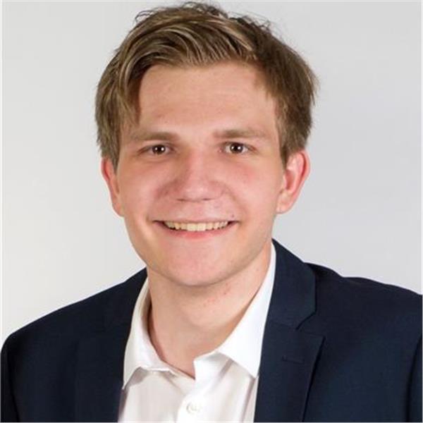 InformatikNachhilfe Erfolgreich Durchstarten Mit Jannis!. Jannis