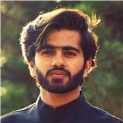 Improve Your English Skills with a Qualified and Supportive Tutor