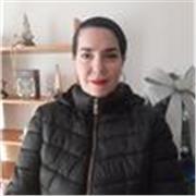 Licenciada en Ares y Profesora de música,  lenguaje musical, iniciación musical y Flauta traversa ,enseño niños,adolescentes y adu