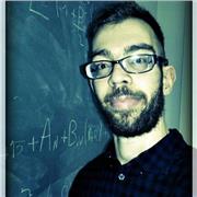 Ex dottorando in economia con specializzazione in finanza quantitativa