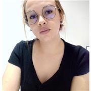 Profesora de matemáticas, con dominio en aritmética, álgebra y trigonometría. Especializada en procesos didácticos