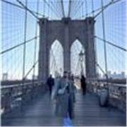 Profesora de inglés con amplia experiencia y actualmente viviendo en Estados Unidos ofrece clases online a cualquier edad