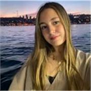 Estudiante de Criminología. Ofrezco apoyo escolar para alumnos/as de la ESO y primaria: ayuda con deberes, organización, etc.