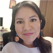 Soy profesora de música especializada en sentar bases musicales, desarrollo sensorial, coro, prelectura musical, juegos y movimiento para niños desde los 2 años de edad en adelante.