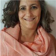 Profesora de francés dicta clases para adultos desde debutantes