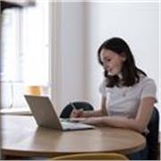 Lezioni di inglese online personalizzate con un insegnante ESL qualificato CELTA per adulti