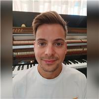 Clases de piano en Alicante y online. Apúntate!