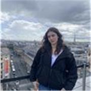 Offro ripetizioni a bambini di elementari, ragazzini delle medie e anche delle superiori per il biennio. 