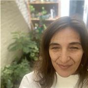 Enthusiastic, funny, well organised, all levels, all ages.