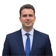 Profesor de alemán, inglés y español. Con experiencia universitaria