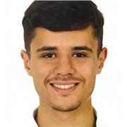 Student der viel und gerne mit Kindern arbeitet