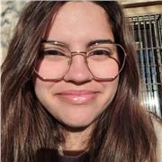 Profesora de Geografía e Historia impartiría clases de todo tipo de materia