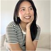 Profesora de inglés certificada TEFL con experiencia enseñando a niños, adolescentes y adultos.