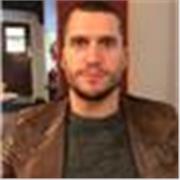 English native speaker teaching grammar, conversation and vocabulary, based between London and Milan