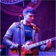 Clases de guitarra eléctrica/acústica para alumnos de nivel principiante o intermedio