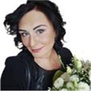 Aiuterò a cominciare a parlare inglese dopo la prima lezione. Troveremo i punti di coraggio di andare avanti e comprendere di più.