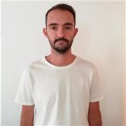 Profesor bilingüe, de inglés y español, con experiencia en enseñanza de idiomas de todo los niveles; y matemáticas y lengua hasta 2° Eso