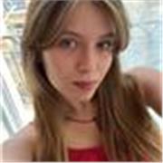Studentessa universitaria, certificato C1 in lingua spagnola e esperienza in paesi ispanofoni