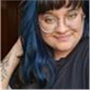 Literary translation master’s student and experienced Portuguese teacher, focused on teaching kids or adults. 