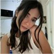 Studentessa al università di Foggia, al 3 anno, quasi laureanda impartisce ripetizioni di italiano e storia a studenti