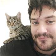 Graduado en Antropología sociocultural, versado además en otras materias como filosofía, lengua e inglés. Ofrezco dar clases de refuerzo tanto a personas mayores como a personas jóvenes