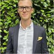 Ciao! Sono laureato in Global Management (magistrale) ed Economia (triennale)