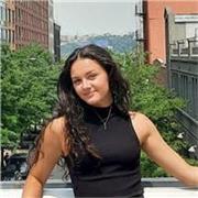 Studentessa di lingue offre ripetizioni e aiuto compiti