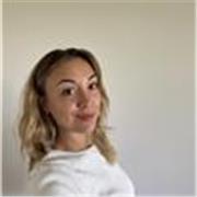 Deutsch-, Mathe-, Englisch- sowie Sachunterrichts-Tutorin für Kinder im Grundschulalter