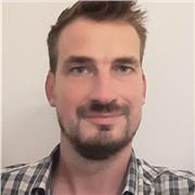 Bonjour à toutes et à tous, moi c'est Rémy et je suis passionné par l'art et le dessin!
AH?! Vous l'êtes aussi  mais vous souhaitez apprendre plus de techniques et découvrir pleins d'astuces pour développer votre passion ? 
Fort bien! 
Alors je serais rav