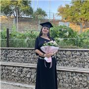 soy responsable y extrovertida. Me encantan los niños.