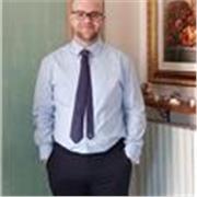 Laureato in lingue e italiano per stranieri impartisce ripetizioni di inglese, italiano e letteratura inglese